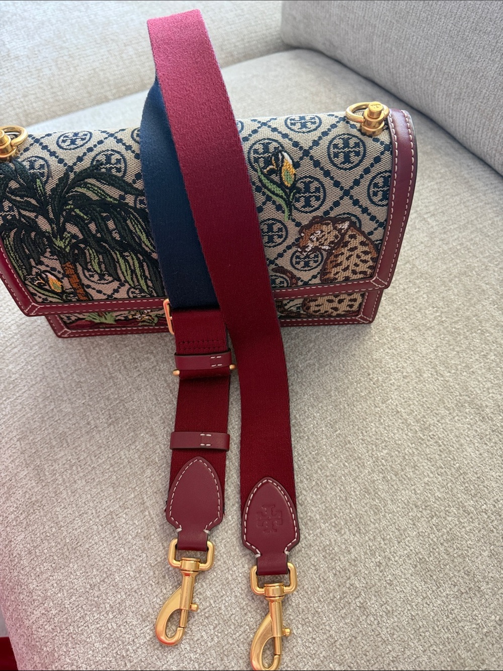 Tory Burch Burgundy Botanical & Leopard Canvas Crossbody Bag Limited Edition - Picture 7 of 7